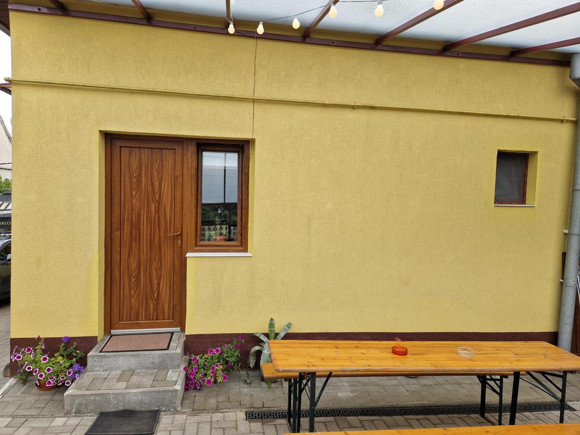 1 For Rent Hotel Cluj-Napoca Buitenkant foto